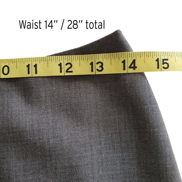 Anne Klein Round Neckline 5 Button Gray Lightweight Wool Blend Skirt Suit Size 2 - Picture 14 of 16